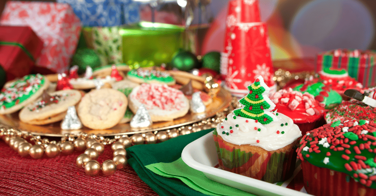 Christmas Treats for Kids: 22 Fun and Easy Recipes