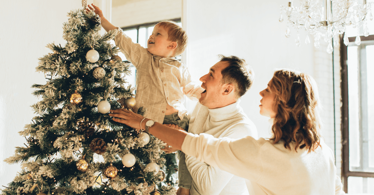 Top 15 Festive Christmas Tree Decorating Ideas You'll Love