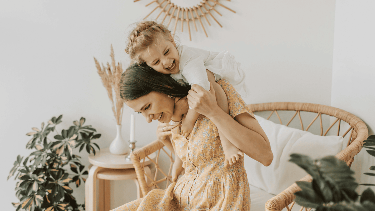 14 month old baby girl with mom